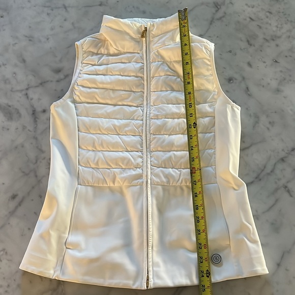 Bogner Lightweight Quilted Vest Size 8 - Picture 12 of 12